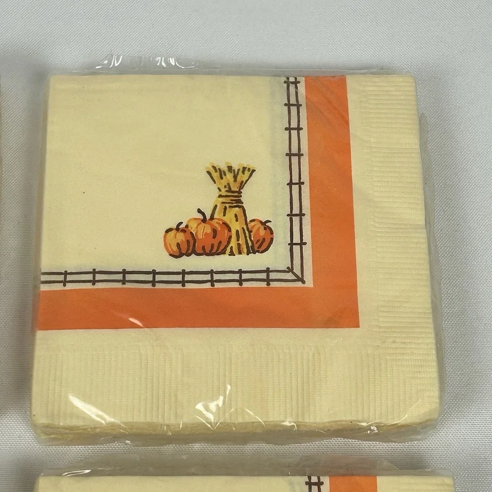 4pk American Greetings Forget Me Not Napkins Fall Thanksgiving Pumpkin 64ct